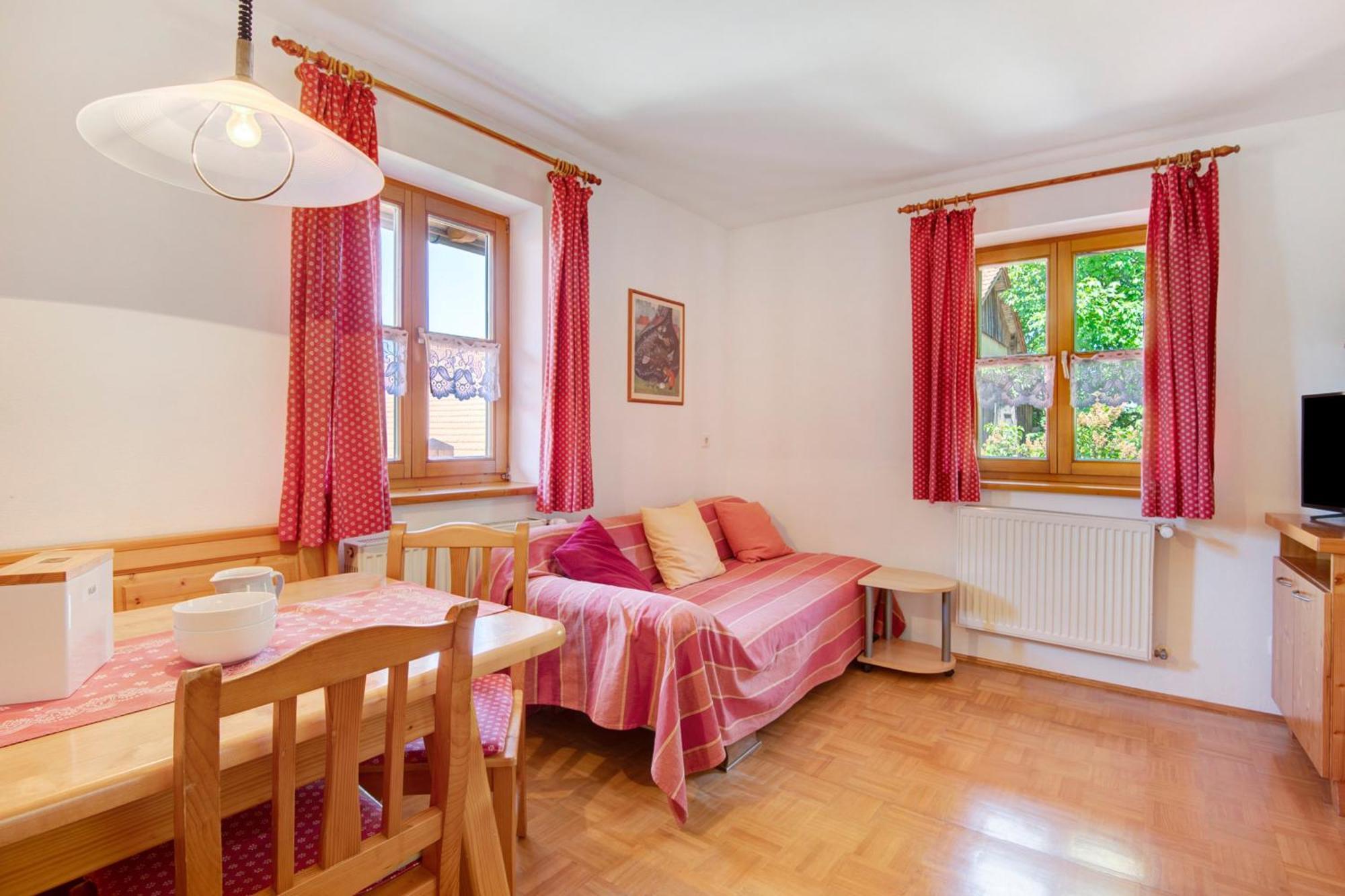 Ferienhof Schuetz Eschlkam Esterno foto